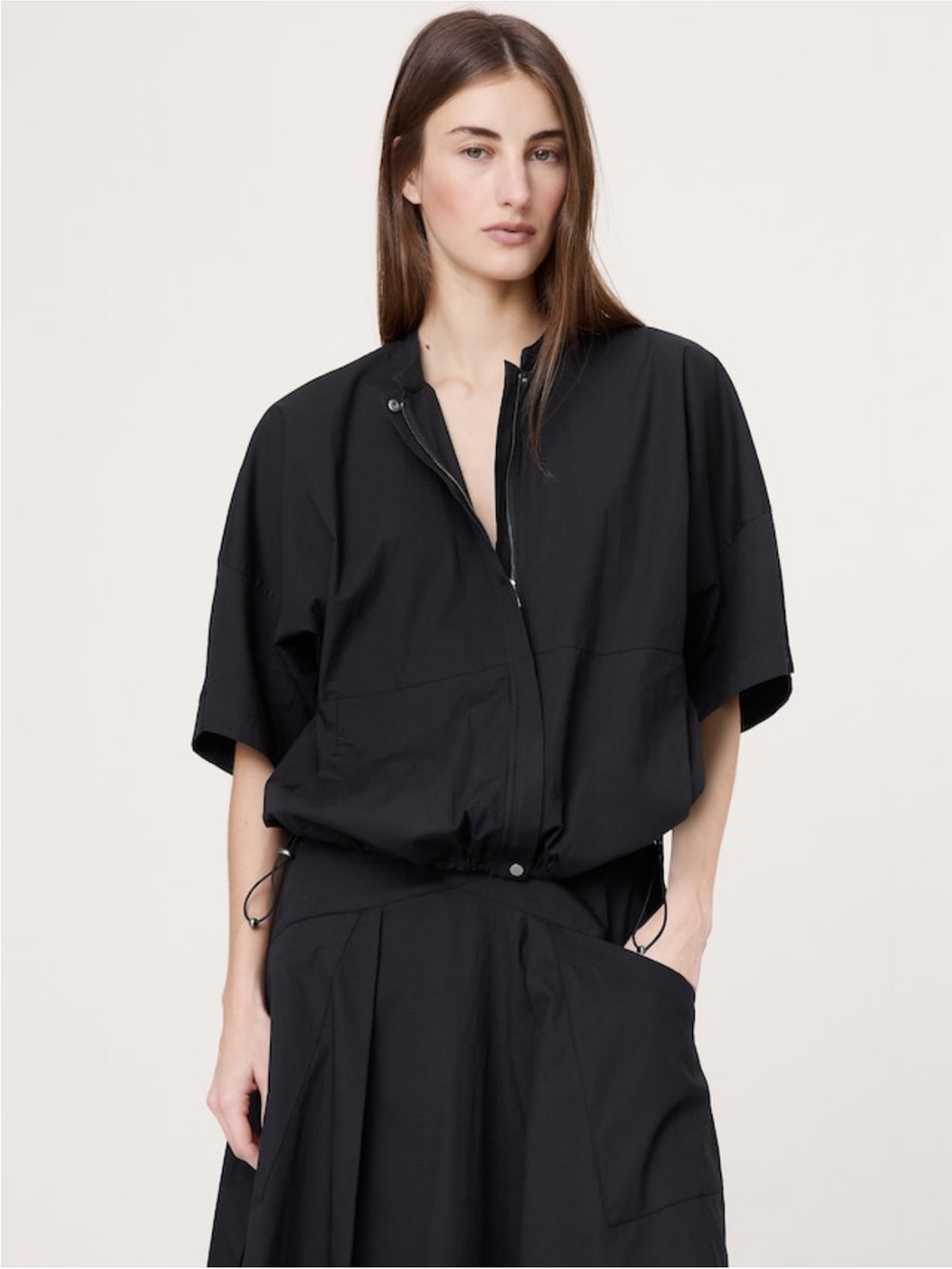 Women’s Short Sleeve Drawstring Jacket Top in Black - Picture 4 of 8